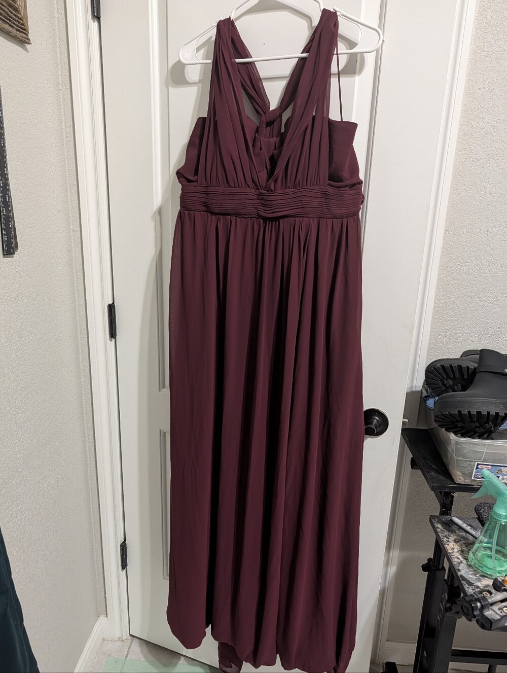 Sleeveless Burgundy Maxi Dress with Pleated Waist